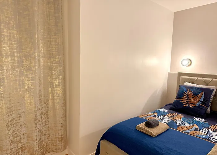 Le Charme Parisien Au Coeur De Montmartre * Paříž